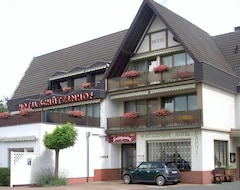 Khách sạn Hotel Garni Schützenhof (Bad Neuenahr-Ahrweiler, Đức)