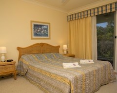 Hotelli Fairways Golf & Beach Retreat Bribie Island (Bribie Island, Australia)