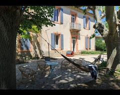 Toàn bộ căn nhà/căn hộ Apartment In A Provençal Mas (Pélissanne, Pháp)