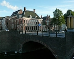 Khách sạn Hotel Corps de Garde (Groningen, Hà Lan)