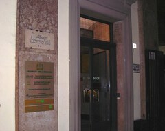 Otel Garisenda (Bologna, İtalya)