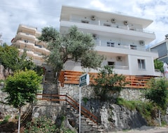 Khách sạn Edola (Saranda, Albania)