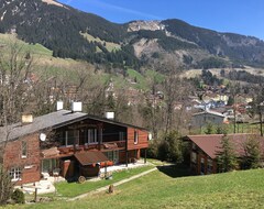 Majatalo Pension Free Spirit Lodge (Sörenberg, Sveitsi)