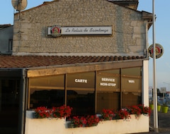 Otel Le Relais de Saintonge (Saint-Genis-de-Saintonge, Fransa)