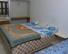 Shiv Shakti Hostel (Greater Noida, Hindistan)