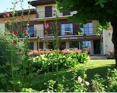 Khách sạn Les Pavillons Du Golf (Évian-les-Bains, Pháp)