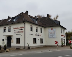 Pansiyon Landgasthaus Jägerhof (Leverkusen, Almanya)