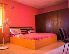 Hotel Pinnacle Base Motel (Lagos, Nigerija)