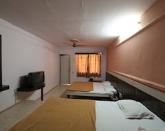 Hotel Dwarka (Mahabaleshwar, Indien)
