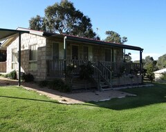 Oda ve Kahvaltı Carolynnes Cottages (Naracoorte, Avustralya)