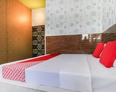 Khách sạn OYO 64820 Hotel Nbr (Yamunanagar, Ấn Độ)