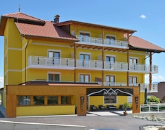 Hotel Berghof (Millstatt, Austrija)