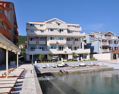 Apart Otel Apartments Adeona (Tivat, Montenegro)