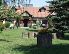 Khách sạn Erdész Vendégház (Uppony, Hungary)