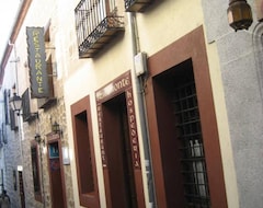 Hostal Hospedería de Bracamonte (Ávila, Tây Ban Nha)
