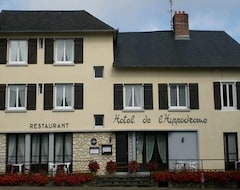 Hotel de l'Hippodrome (Arnac-Pompadour, France)