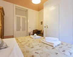 Hotel Visconti Suite (Rome, Italy)