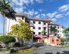 OYO 564 Y Hotel (Sabahat, Malaysia)