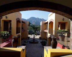 Hotel Ixcal Malinalco (Malinalco, Meksiko)