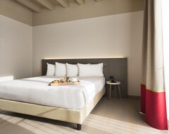 Khách sạn Savona 18 Suites (Milan, Ý)