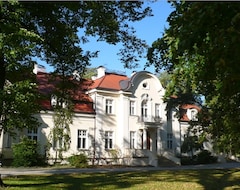 Hotel Palac Zdunowo (Załuski, Poland)