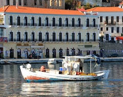 Khách sạn Aktaion City Hotel (Gythio, Hy Lạp)