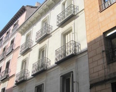Hotelli Enebral (Madrid, Espanja)