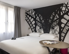 Khách sạn Ibis Styles Paris Eiffel Cambronne (Paris, Pháp)