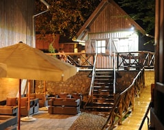 Resort/Odmaralište Ethno Houses Plitvice Lakes Hotel (Plitvička Jezera, Hrvatska)