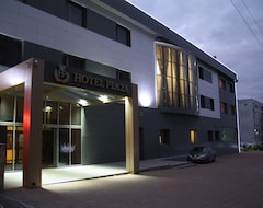 Khách sạn Plaza (Volgograd, Nga)