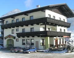 Khách sạn Hotel Alpenblick (Schlitters, Áo)