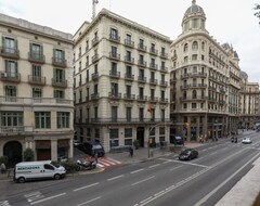 Hotel Ainb Born Via Laietana (Barcelona, Spain)