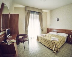 Hotel Capri (Fiuggi, Italija)
