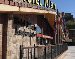 Hotel Valentín (Aguilar de Campoo, España)