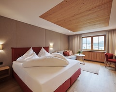 Hotel Austria (Lech am Arlberg, Austria)