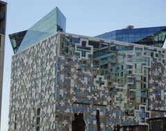 Hotel The Cube West (Birmingham, Reino Unido)