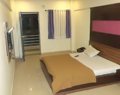 Hotel Treebo Trend Bagga Inn (Jabalpur, India)