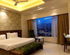Hotel Pratham (Solapur, Indija)