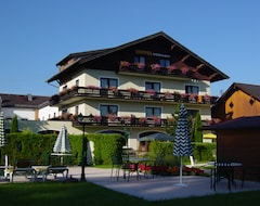 Khách sạn Hotel Weismann (St Georgen im Attergau, Áo)
