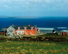 Hotel Doonagore Farmhouse (Doolin, Ireland)