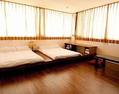 Căn hộ có phục vụ Tsai Yan Individual Travel Service Apartment (Taichung City, Taiwan)