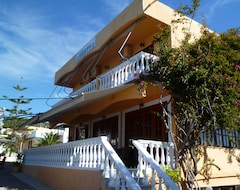 Khách sạn Liberty II (Agia Marina, Hy Lạp)