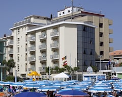 Khách sạn Hotel Ambasciatori (Bellaria-Igea Marina, Ý)
