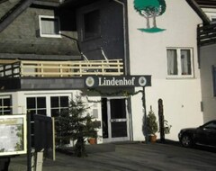 Khách sạn Lindenhof (Sundern, Đức)