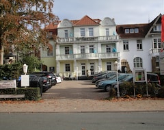 Khách sạn Hotel Rosengarten Bad Salzuflen (Bad Salzuflen, Đức)