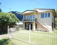 Casa/apartamento entero Spacious 2-storey Home By The Bay: Sleeps 12 (Wynnum Manly, Australia)