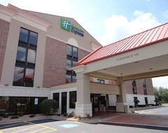 Khách sạn Holiday Inn Express Crestwood (Crestwood, Hoa Kỳ)