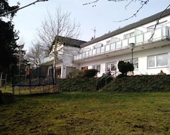Otel Am Bowenberg (Niederzissen, Almanya)
