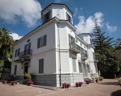 Otel Residence Rta Villa Marina (Imperia, İtalya)
