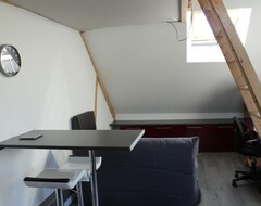 Khách sạn Studio A Lonrai (Lonrai, Pháp)
